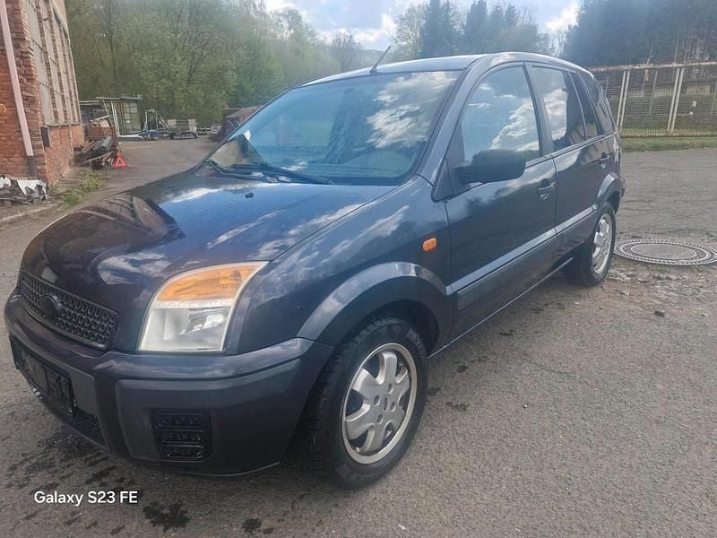 Gebraucht Ford Fusion 80 PS (58 kW) 2006 Blau Kleinwagen