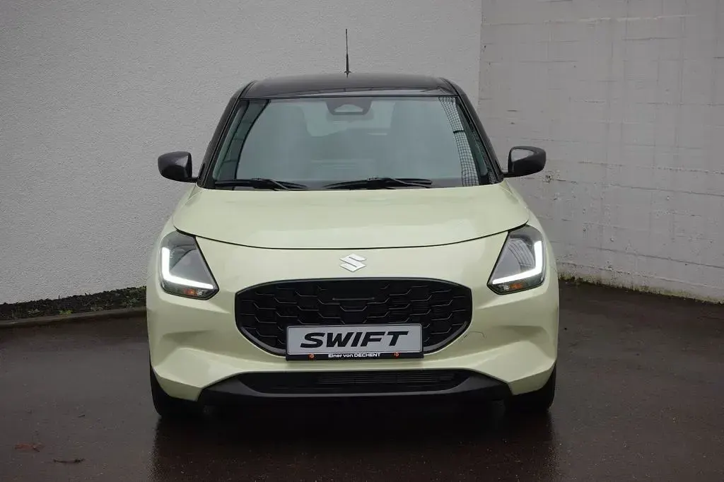 Neu Suzuki Swift Comfort 83 PS (61 kW) 2026 Gelb Kleinwagen