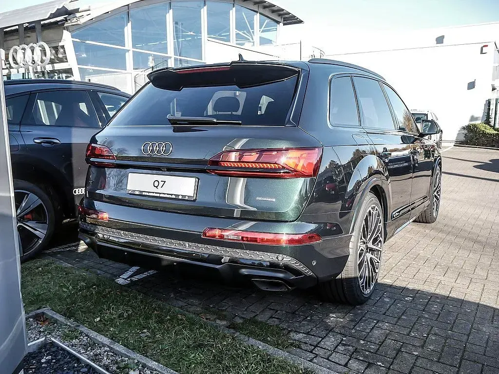 Gebraucht Audi Q7 S-Line 340 PS (250 kW) 2025 Grün SUV