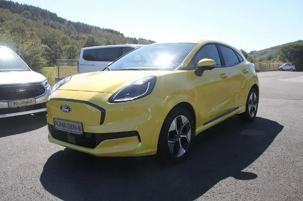 Gebraucht Ford Puma Gen-E 124 kW (169 PS) 2025 Electric yellow 3c SUV