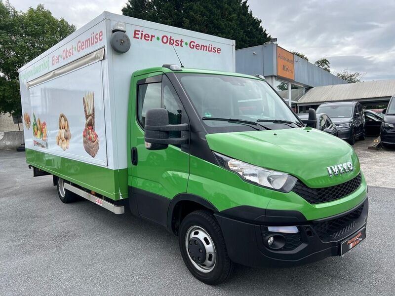 Gebraucht Iveco Daily 170 PS (125 kW) 2016 Green ral 6017