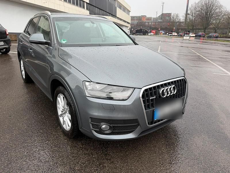 Gebraucht Audi Q3 Comfort 140 PS (102 kW) 2014 Grau SUV