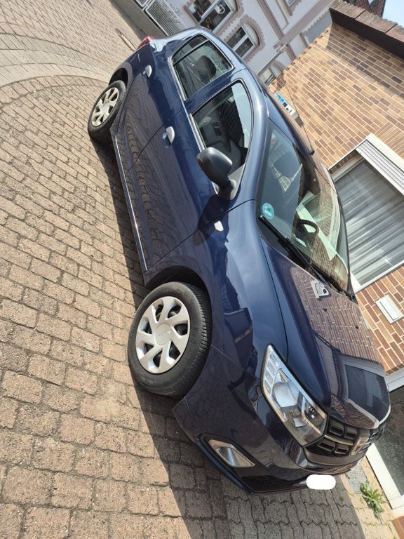 Blau Gebraucht 2018 Dacia Sandero Essentiel Kleinwagen | 4.999 € (Superpreis) - Bild 1/4