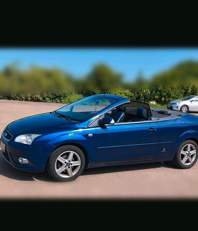 Blau Gebraucht 2007 Ford Focus Cabriolet Cabrio | 2.000 € (Superpreis) - Bild 1/4