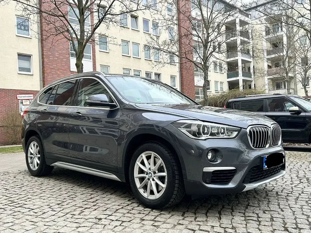Gebraucht BMW X1 xLine 231 PS (169 kW) 2018 Grau SUV