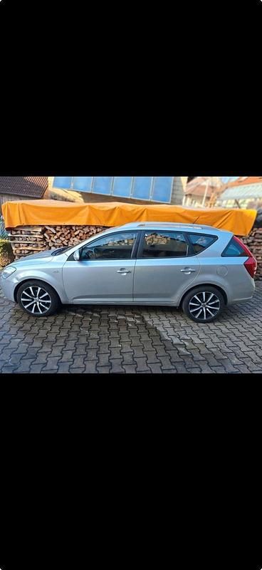 Gebraucht Kia Ceed 140 PS (102 kW) 2007 Kleinwagen