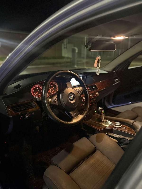 Gebraucht BMW 523 190 PS (139 kW) 2007 Limousine