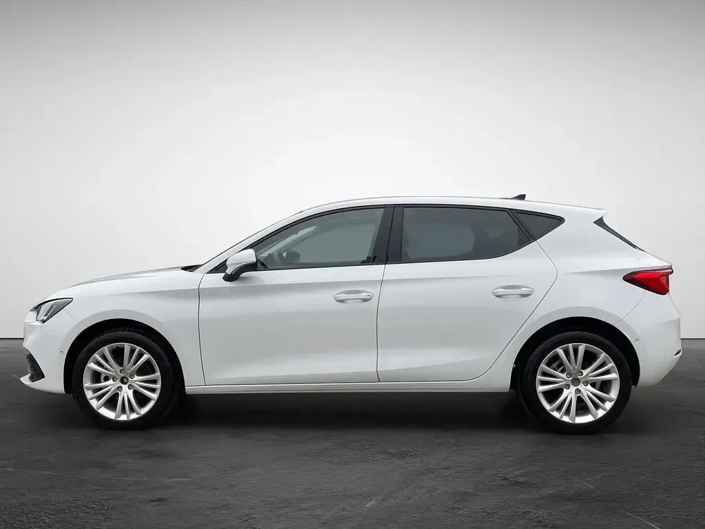 Neu Seat Leon Style 150 PS (110 kW) 2025 Weiß (glacial weiß metallic) Limousine