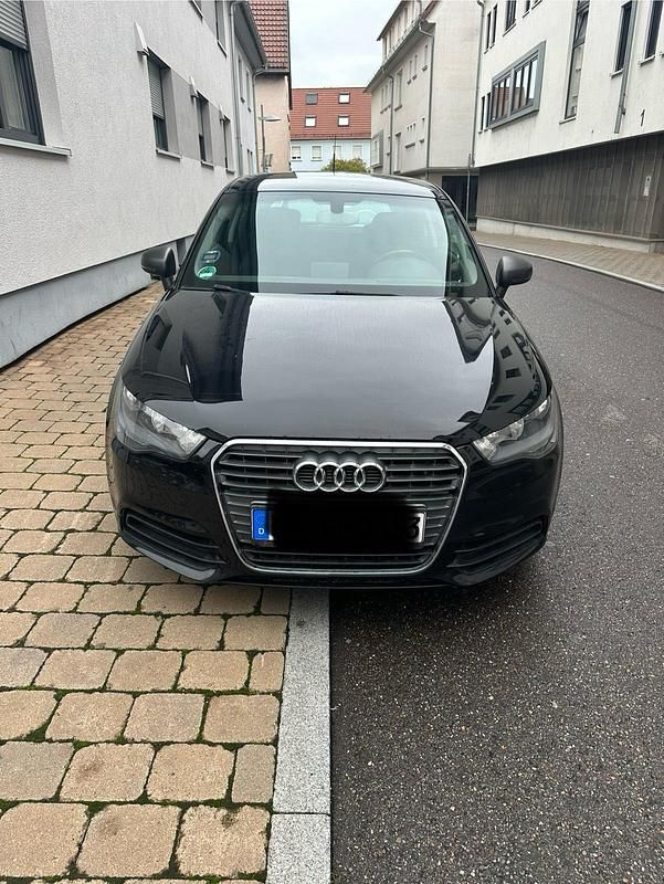 Schwarz Gebraucht 2012 Audi A1 Kleinwagen | 6.500 € (Fairer Preis) - Bild 1/4