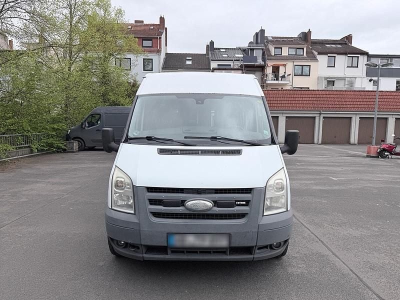 Second-hand Ford Transit 110 CP (80 kW) 2007 Alb Monovolum