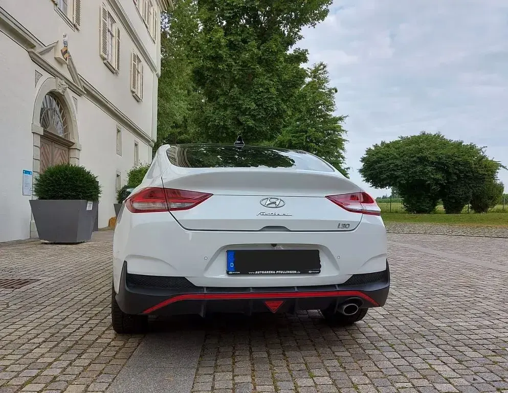 Gebraucht Hyundai i30 N Line 160 PS (117 kW) 2023 Weiß Limousine
