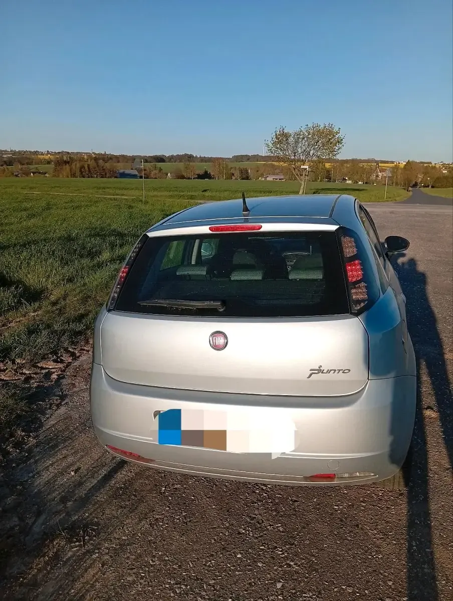 Gebraucht Fiat Grande Punto 75 PS (55 kW) 2008 Grau Kleinwagen