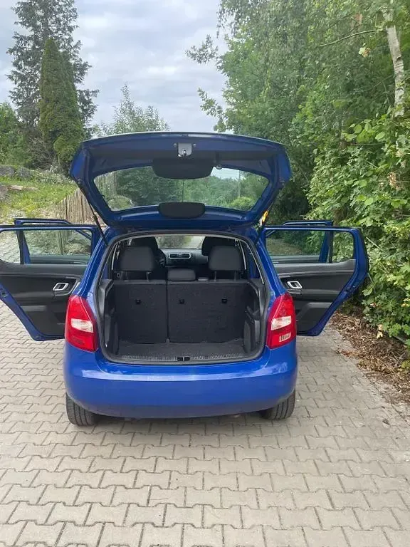 Gebraucht Skoda Fabia Ambiente 105 PS (77 kW) 2009 Blau Limousine