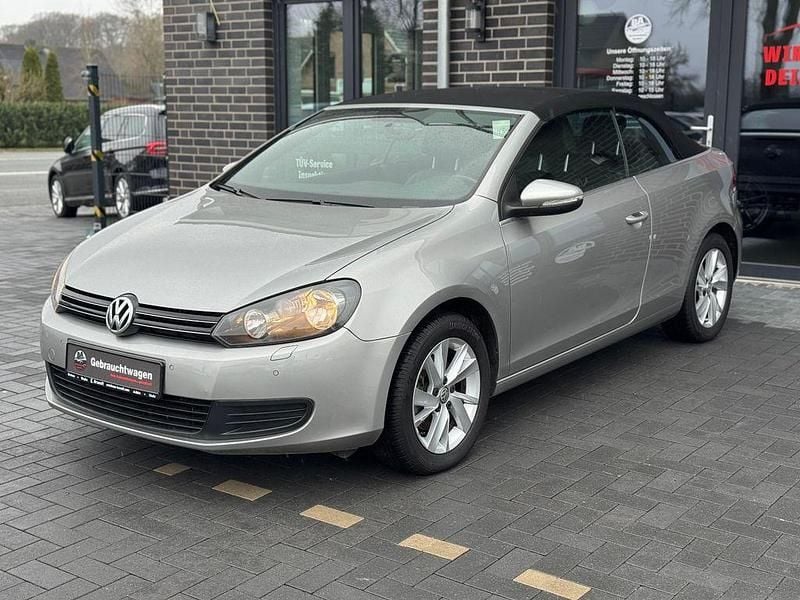 Gebraucht VW Golf 105 PS (77 kW) 2018 Silber Cabrio