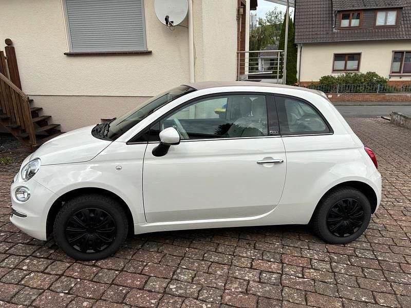 Weiß Gebraucht 2018 Fiat 500 Lounge Cabrio | 9.999 € (Fairer Preis) - Bild 1/4