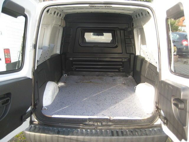 Gebraucht Opel Combo 75 PS (55 kW) 2007 Weiß Van / Kleinbus