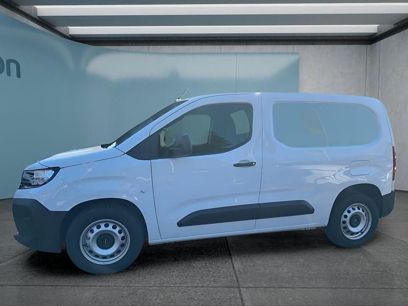 Neu Opel Combo 110 PS (80 kW) 2025 Weiß Limousine