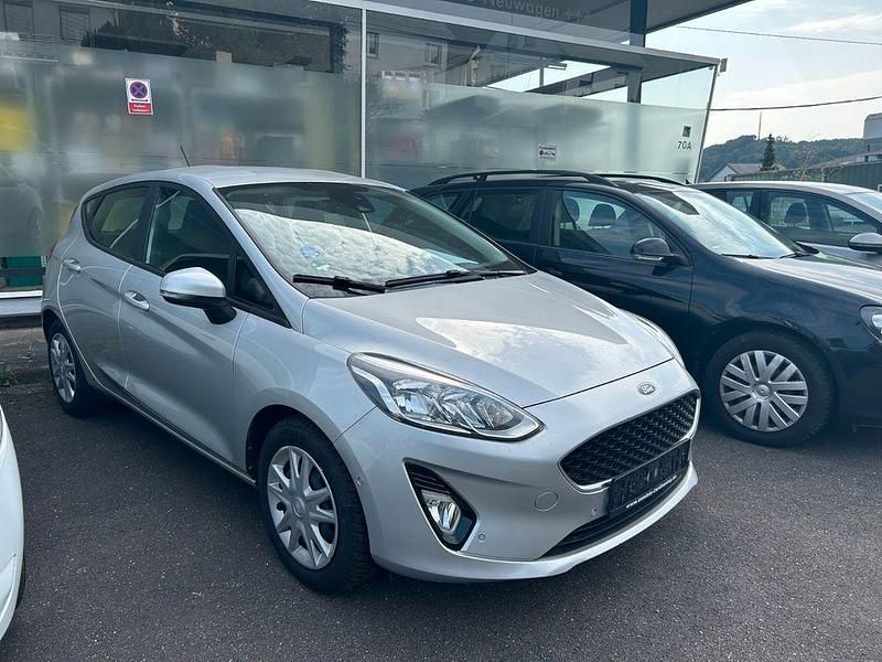 Silber Gebraucht 2019 Ford Fiesta Cool & Connect Kleinwagen | 6.590 € (Superpreis) - Bild 1/4