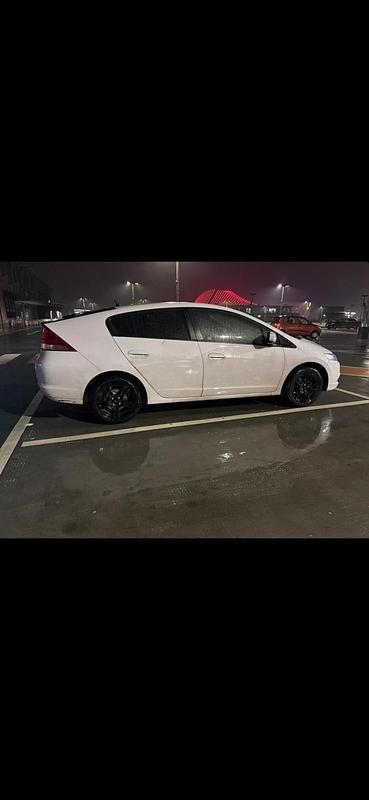 Gebraucht Honda Insight Hybrid 88 PS (64 kW) 2011 Weiß Kleinwagen