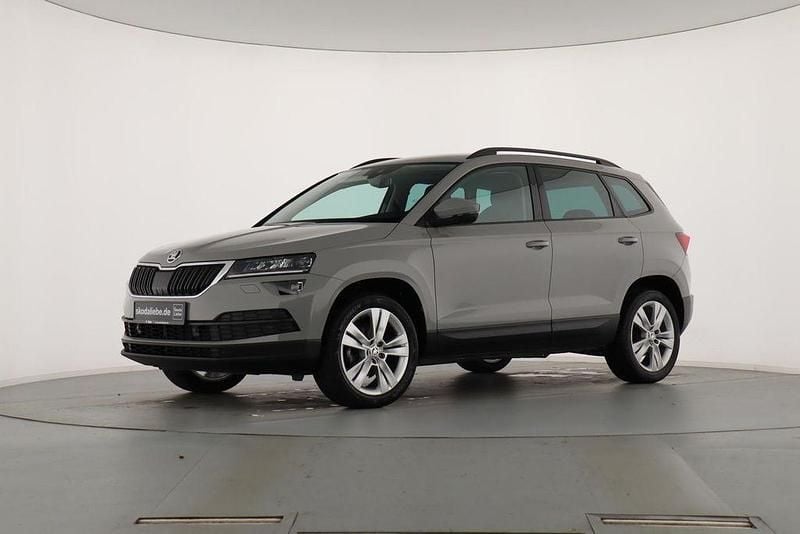 Grau Gebraucht 2018 Skoda Karoq Style SUV | 21.889 € (Fairer Preis) - Bild 1/4