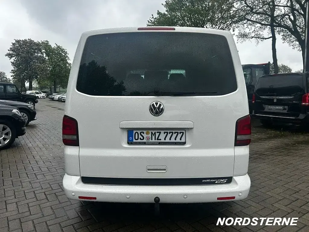 Używany VW T5 Edition 179 KM (131 kW) 2012 Biały Van