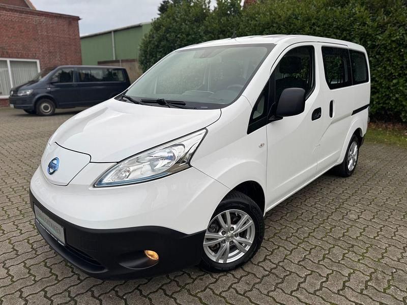 Gebraucht Nissan e-NV200 80 kW (109 PS) 2018 Weiß Van / Kleinbus