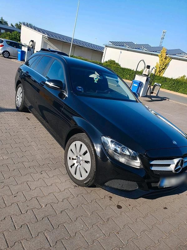 Gebraucht Mercedes C250 204 PS (150 kW) 2015 Schwarz Kombi