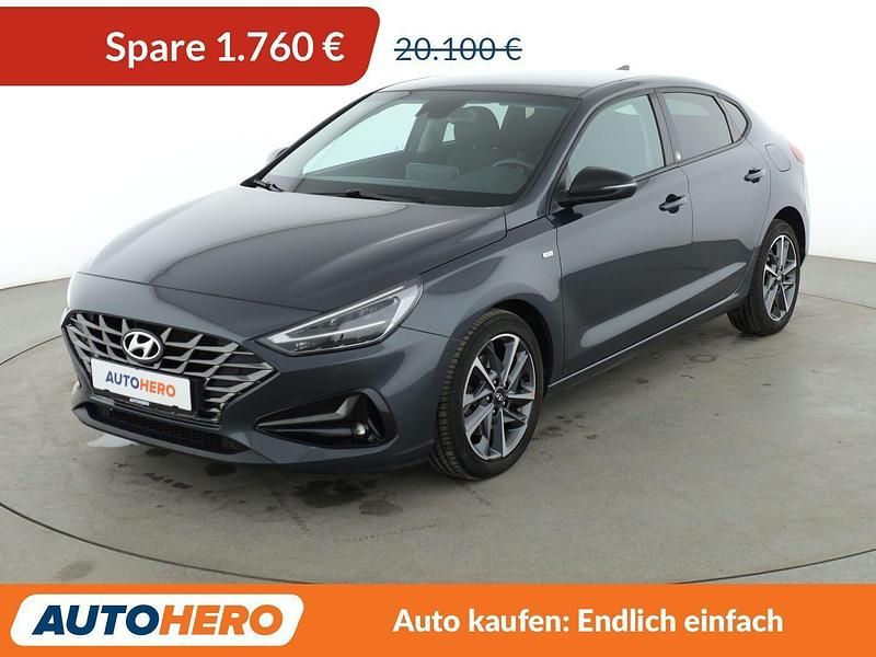 Grau Gebraucht 2021 Hyundai i30 Edition 30+ Limousine | 18.340 € (Fairer Preis) - Bild 1/3