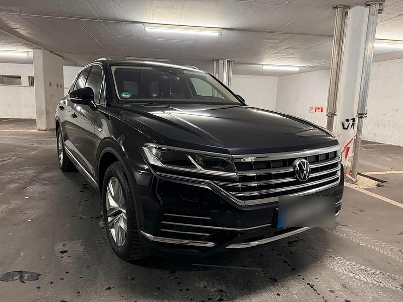 Gebraucht VW Touareg Atmosphere 231 PS (169 kW) 2021 Schwarz SUV
