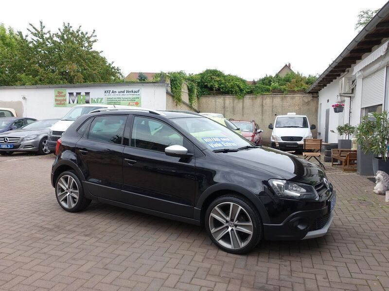 Deep black perleffekt Gebraucht 2012 VW Polo Cross Kleinwagen | 8.450 € (Fairer Preis) - Bild 1/4