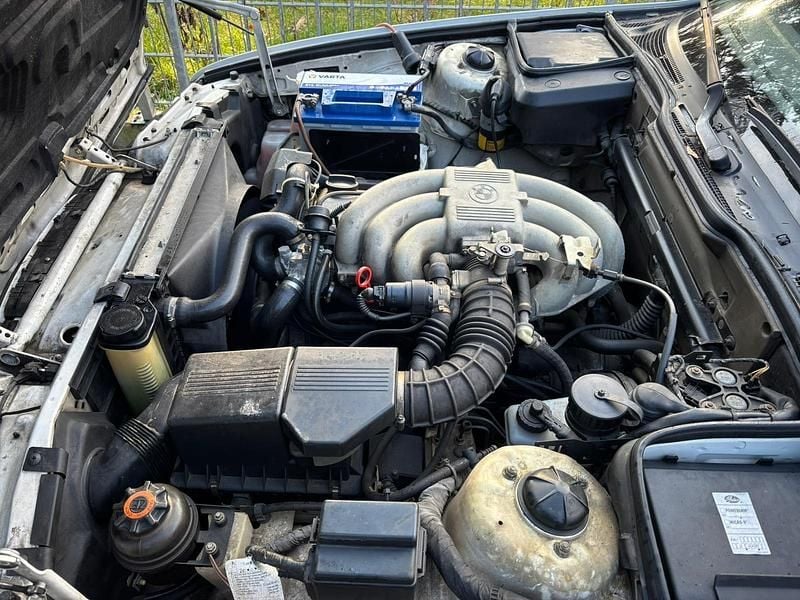 Gebraucht BMW 525 141 PS (103 kW) 1990 Limousine