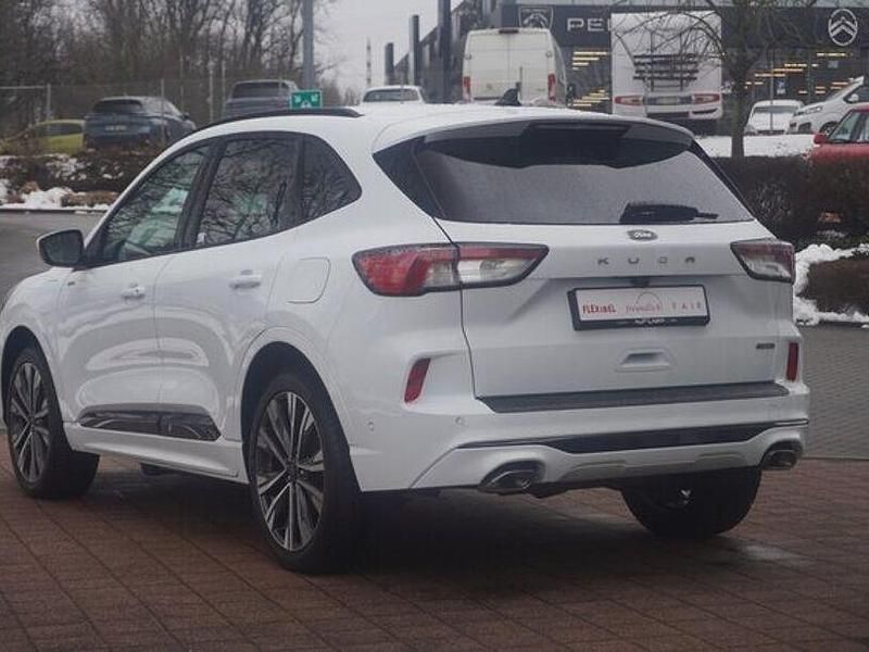 Gebraucht Ford Kuga ST-Line X 224 PS (164 kW) 2022 Weiß SUV