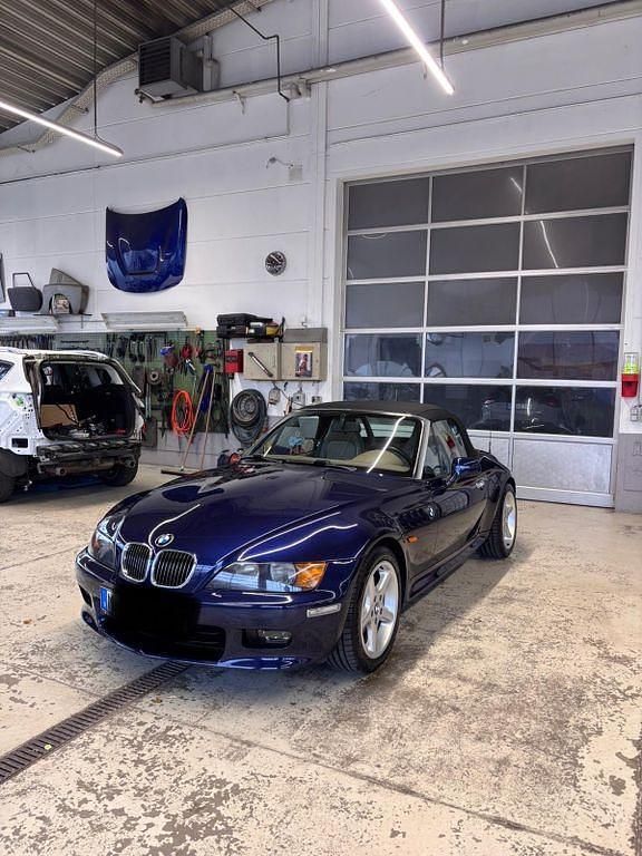 Blau Gebraucht 1999 BMW Z3 Performance Cabrio | 22.500 € - Bild 1/4