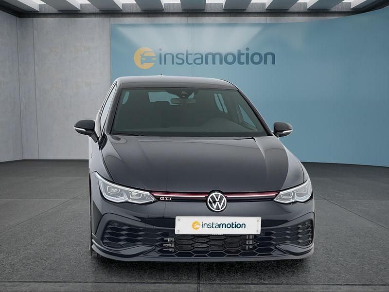Gebraucht VW Golf VIII GTI 300 PS (220 kW) 2024 Schwarz Kleinwagen