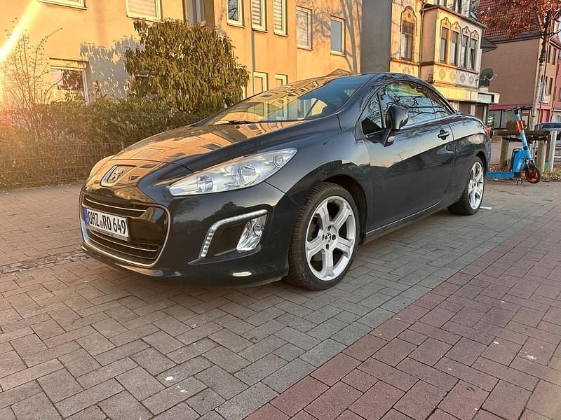 Grau Gebraucht 2012 Peugeot 308 CC Cabrio | 4.000 € (Superpreis) - Bild 1/4