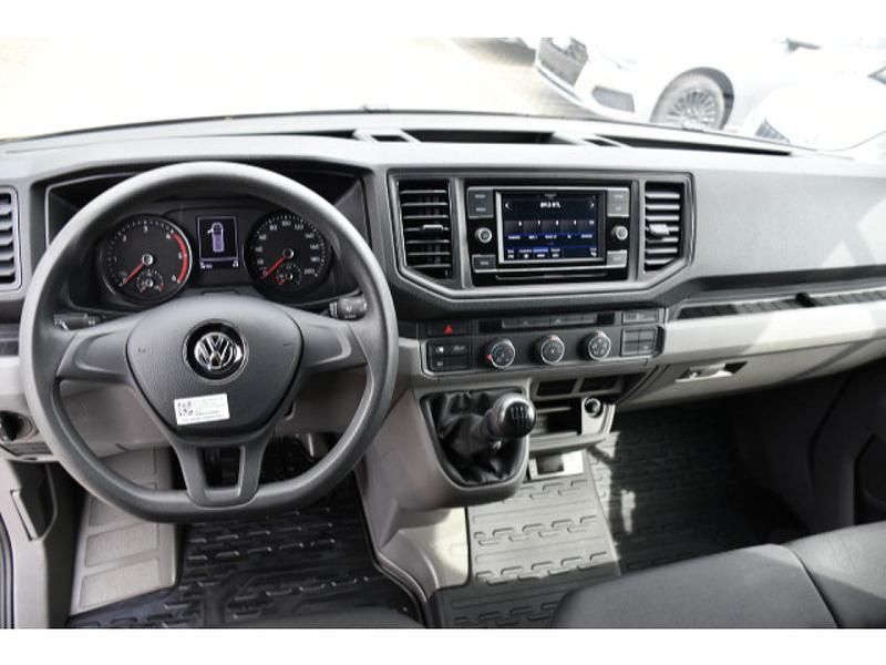 Gebraucht VW Crafter 177 PS (130 kW) 2022 Candyweiß Van
