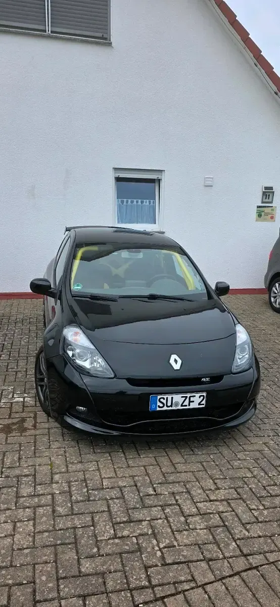 Gebraucht Renault Clio III R.S. 201 PS (147 kW) 2012 Schwarz Kleinwagen