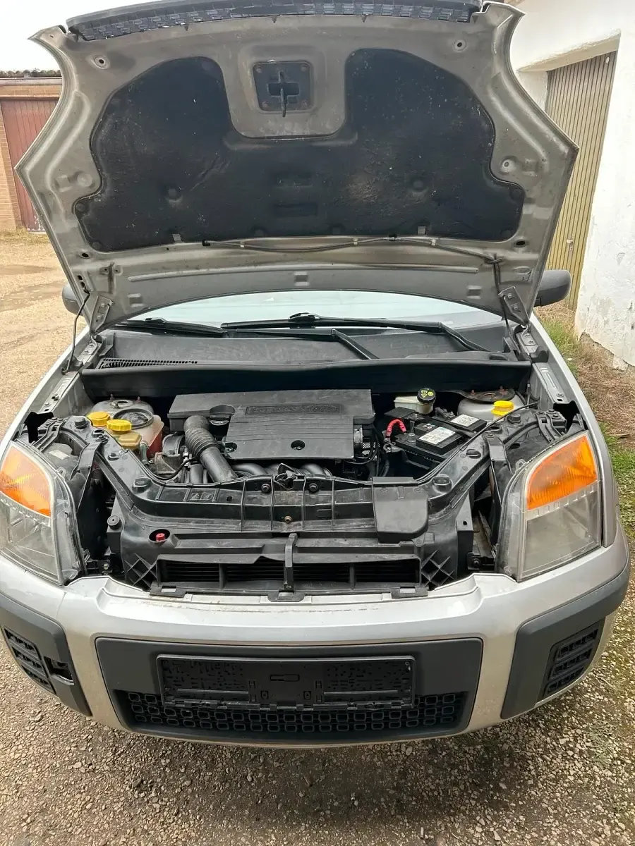 Gebraucht Ford Fusion 2007 Silber Kleinwagen