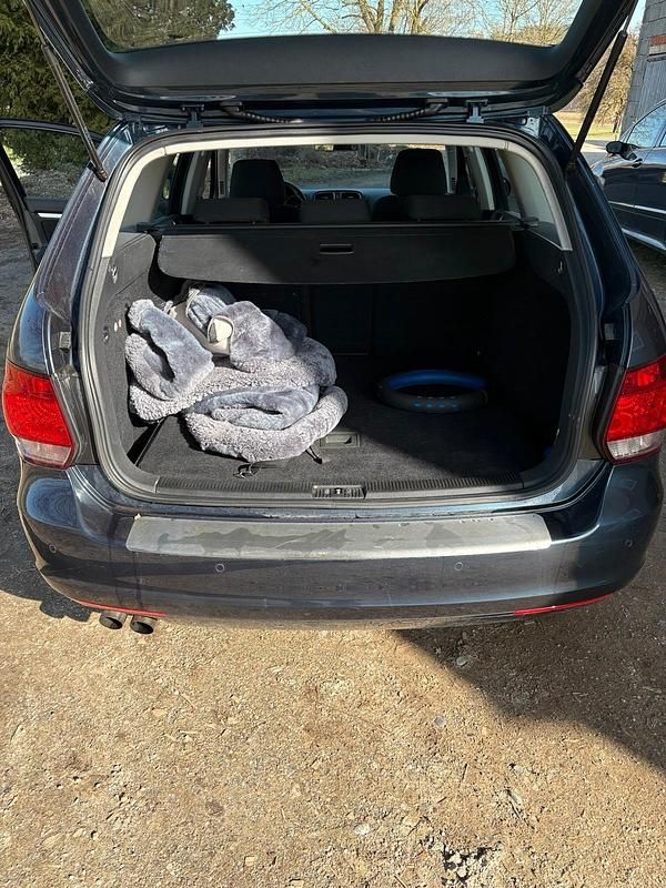 Gebraucht VW Golf V 122 PS (89 kW) 2009 Blau Kombi