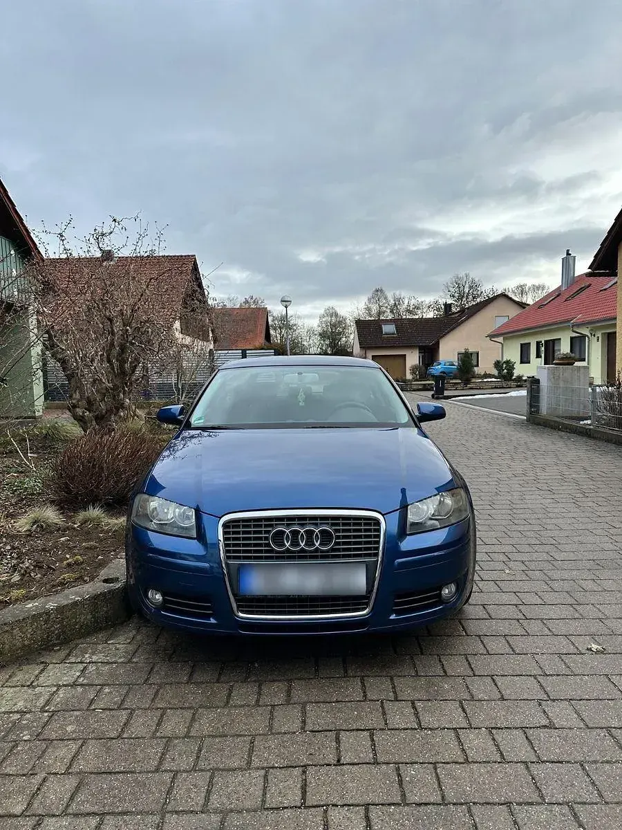 Gebraucht Audi A3 Attraction 116 PS (85 kW) 2007 Blau Kleinwagen