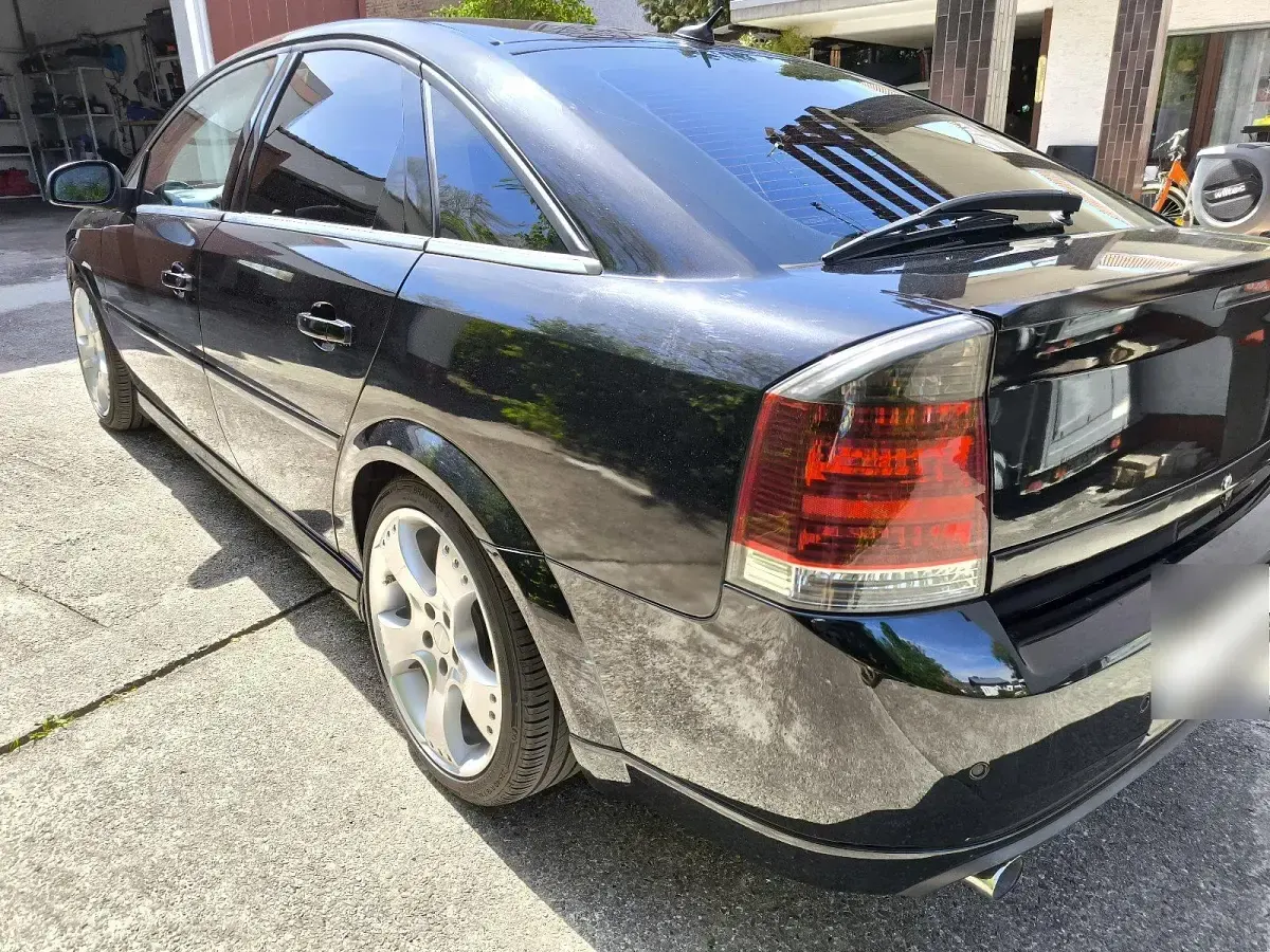 Gebraucht Opel Vectra GTS 211 PS (155 kW) 2003 Schwarz Limousine