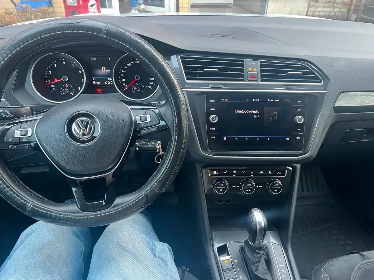 Gebraucht VW Tiguan R-line 180 PS (132 kW) 2018 Weiß SUV