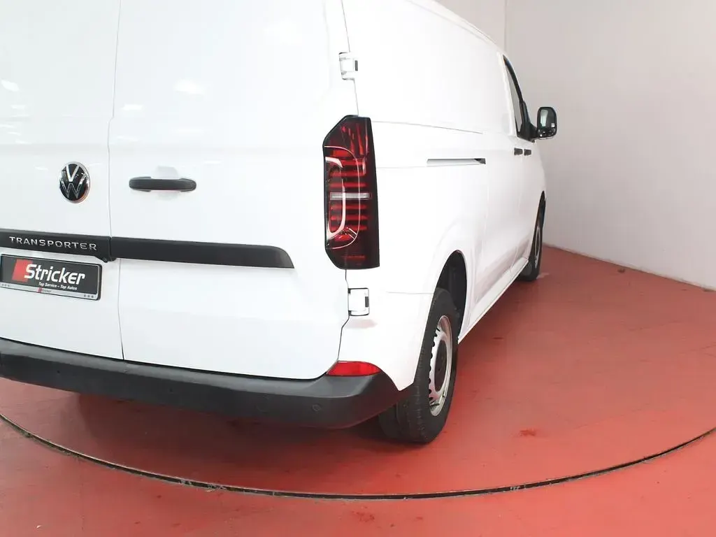 Gebraucht VW Transporter 150 PS (110 kW) 2025 Clear white Van