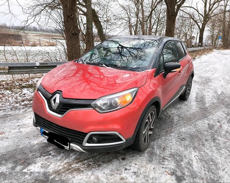 Gebraucht Renault Captur 90 PS (66 kW) 2017 Rot SUV