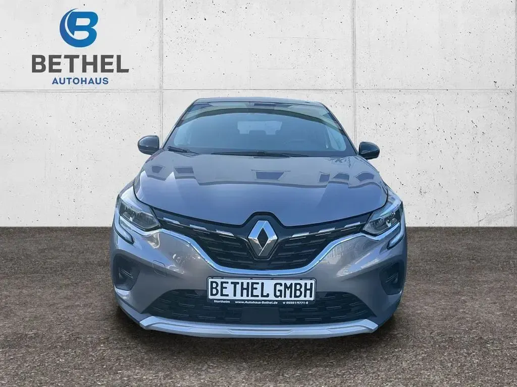 Gebraucht Renault Captur 131 PS (96 kW) 2020 Grau SUV