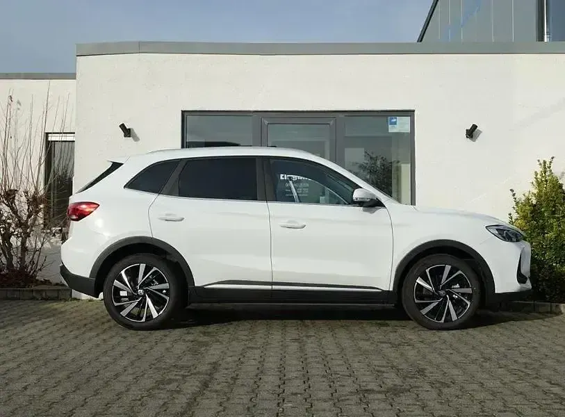 Neu MG ZS Luxury 197 PS (144 kW) 2026 Hampstead grey SUV