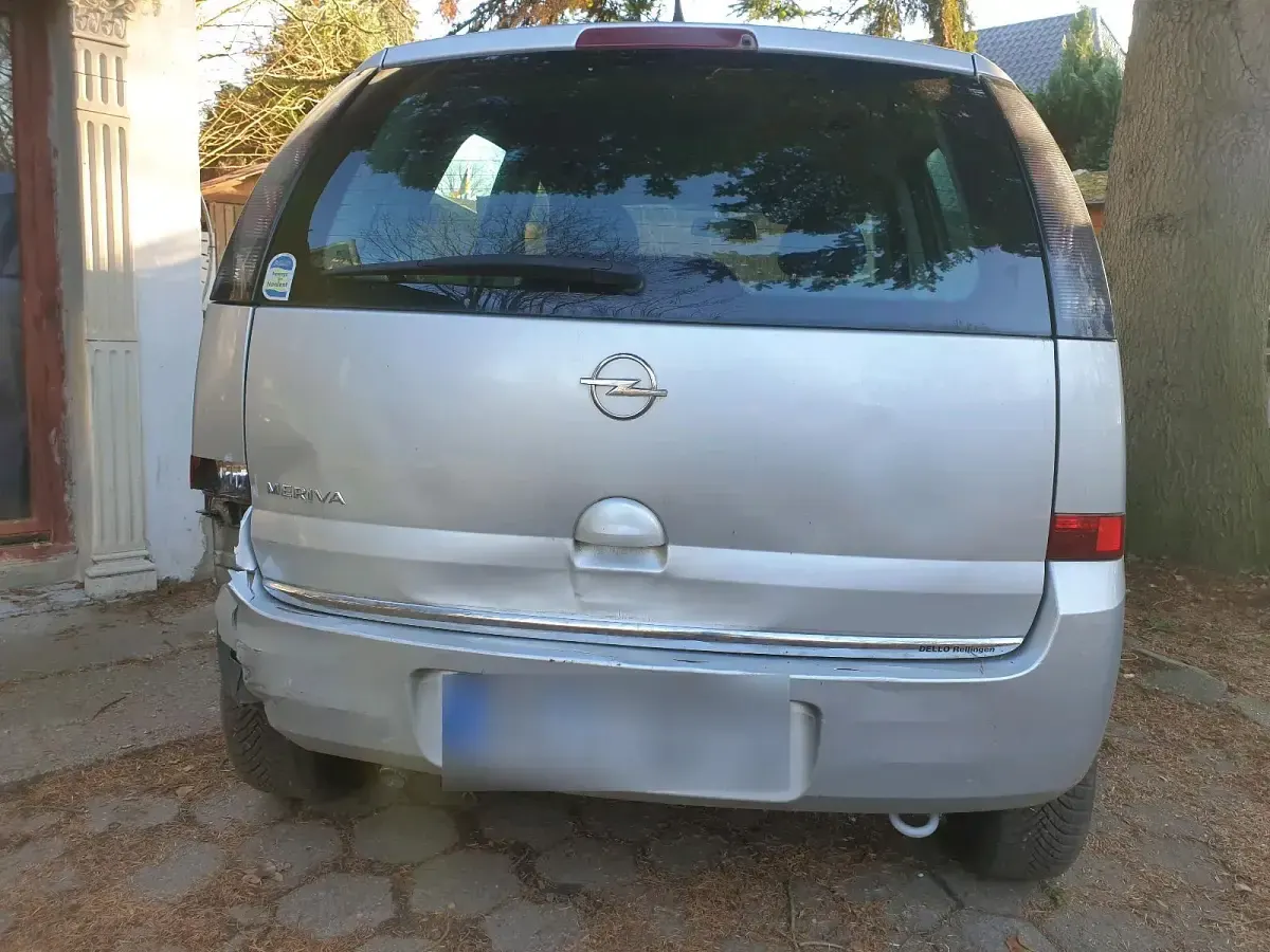 Gebraucht Opel Meriva 75 PS (55 kW) 2008 Silber Van / Kleinbus