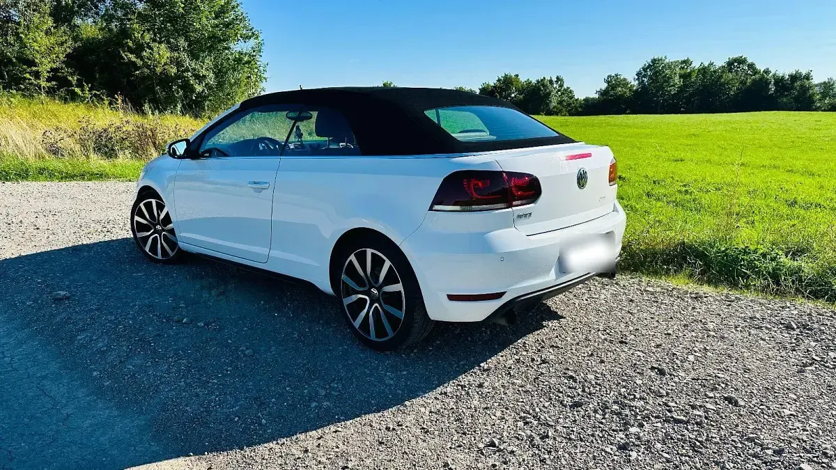Gebraucht VW Golf Cabriolet GTI 211 PS (155 kW) 2015 Weiß Cabrio