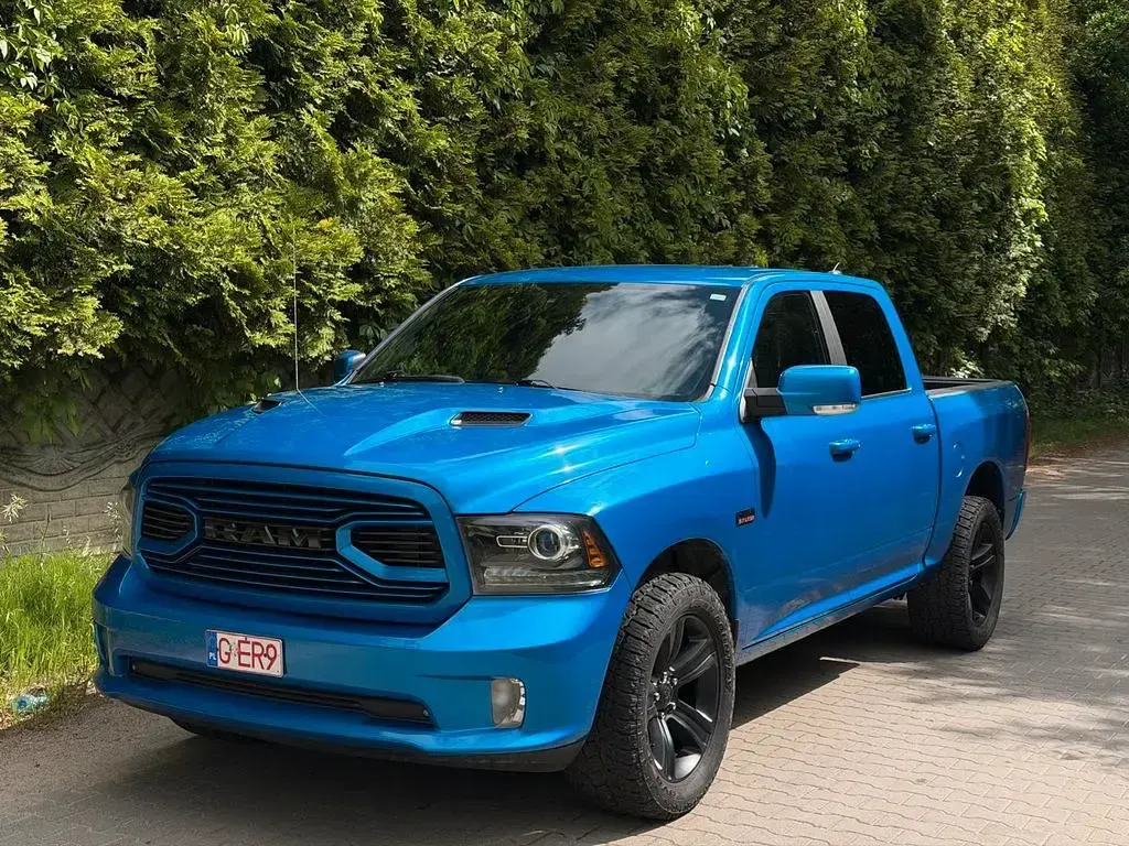 Gebraucht Dodge Ram 401 PS (294 kW) 2018 Blau Pickup