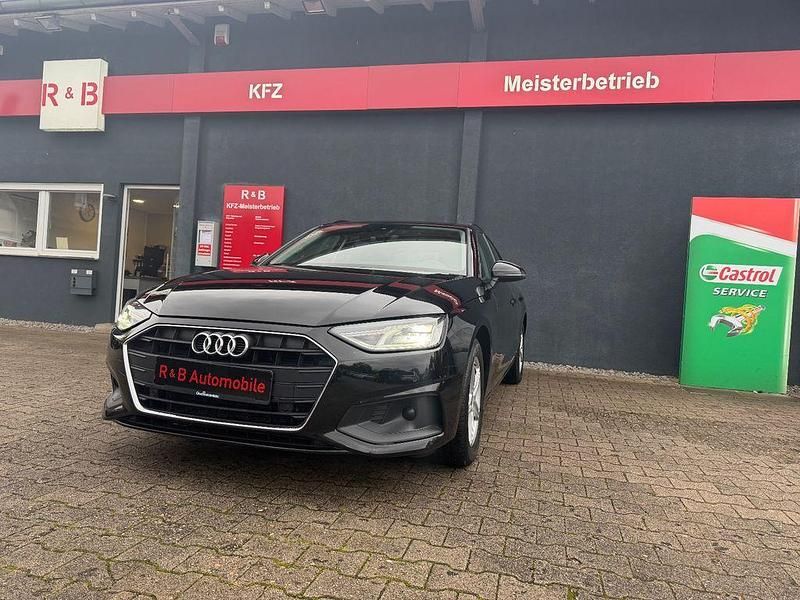 Schwarz Gebraucht 2022 Audi A4 Basis Kombi | 19.999 € (Fairer Preis) - Bild 1/4